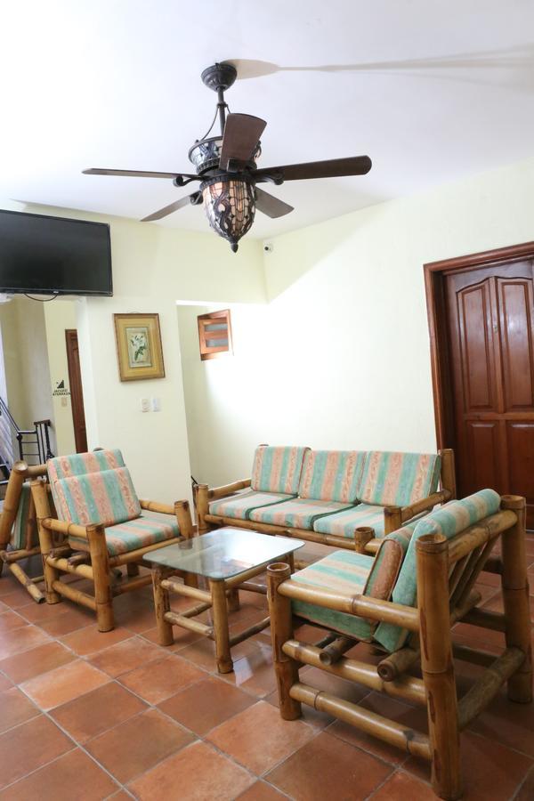 Hotel Aluge Santo Domingo Exterior photo